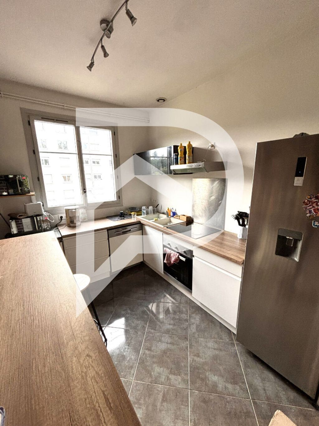 Achat appartement à vendre 7 pièces 142 m² - Poitiers