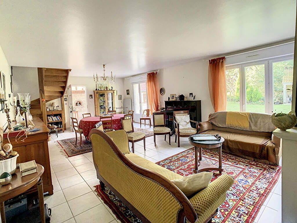 Achat maison à vendre 4 chambres 181 m² - Simencourt