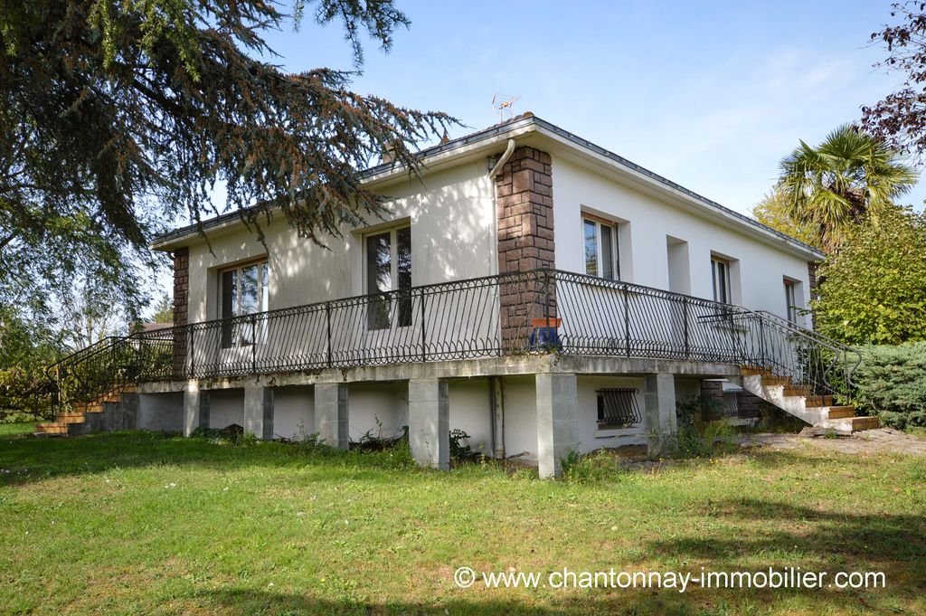 Achat maison à vendre 2 chambres 95 m² - Chantonnay