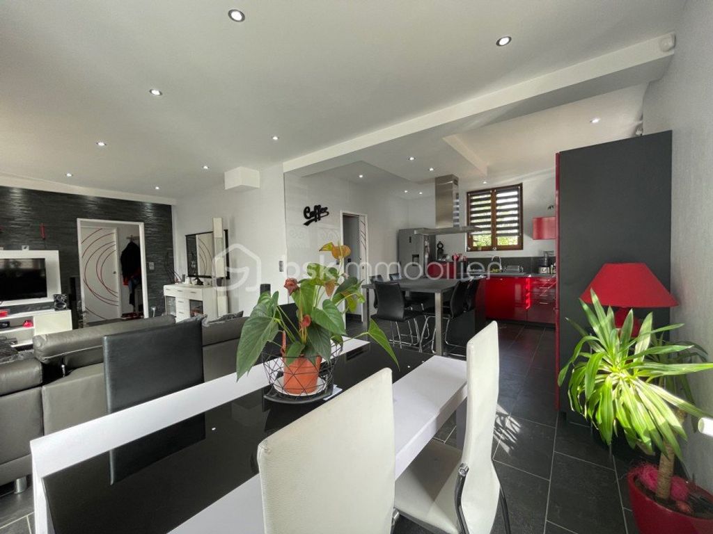 Achat maison à vendre 4 chambres 123 m² - Châlons-en-Champagne