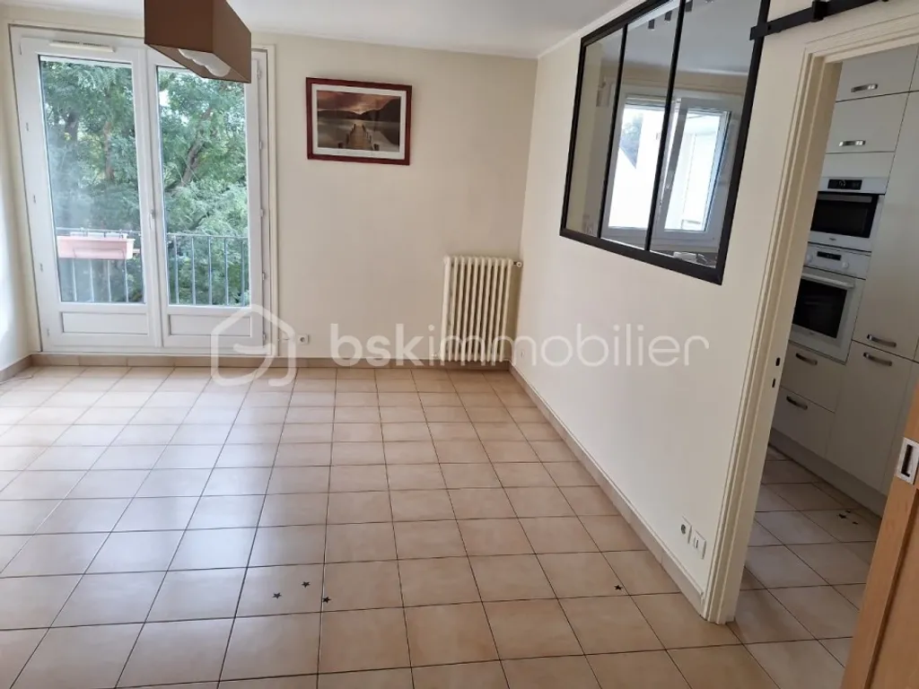 Achat appartement à vendre 2 pièces 48 m² - Brétigny-sur-Orge