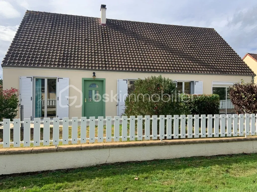 Achat maison à vendre 3 chambres 110 m² - La Chartre-sur-le-Loir