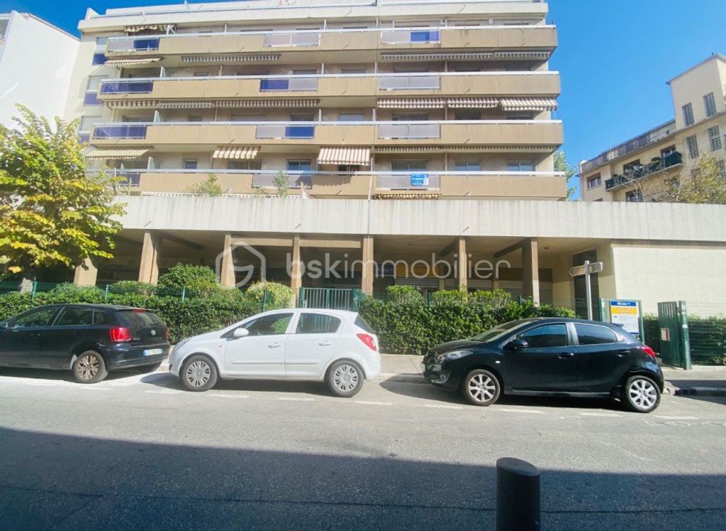 Achat appartement à vendre 4 pièces 79 m² - Marseille 5ème arrondissement