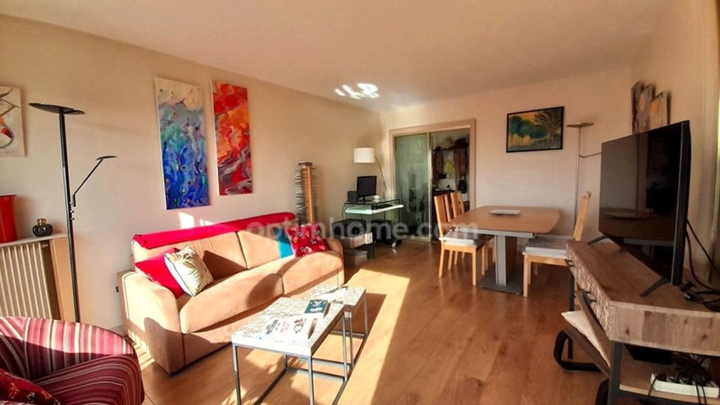 Achat appartement à vendre 3 pièces 68 m² - Bourg-la-Reine