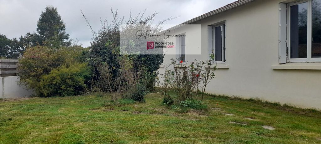 Achat maison à vendre 4 chambres 118 m² - Le Poiré-sur-Vie