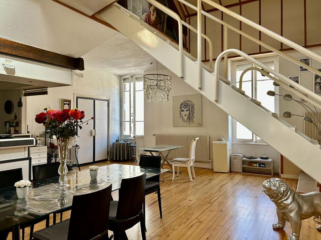 Achat loft à vendre 8 pièces 360 m² - Roanne