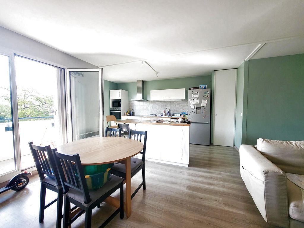 Achat appartement à vendre 4 pièces 81 m² - Pierrefitte-sur-Seine