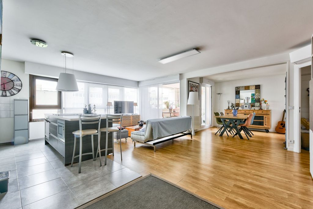 Achat appartement à vendre 4 pièces 84 m² - Puteaux