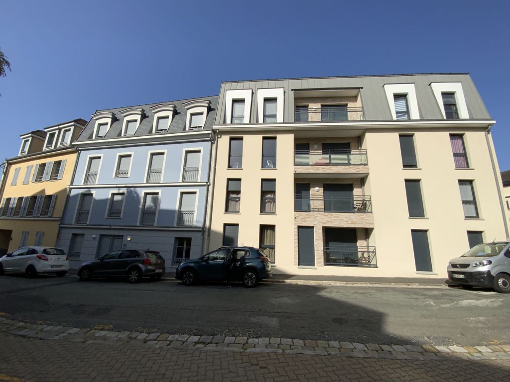 Achat appartement à vendre 4 pièces 105 m² - Fontainebleau