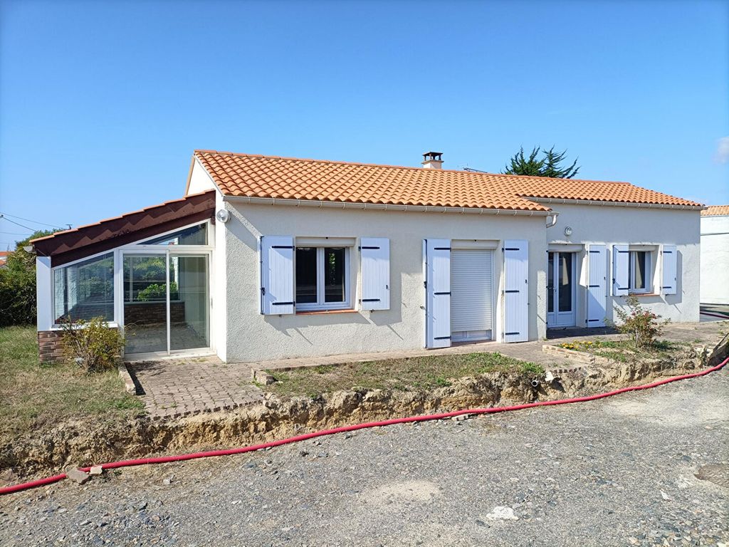 Achat maison à vendre 4 chambres 119 m² - Saint-Gilles-Croix-de-Vie