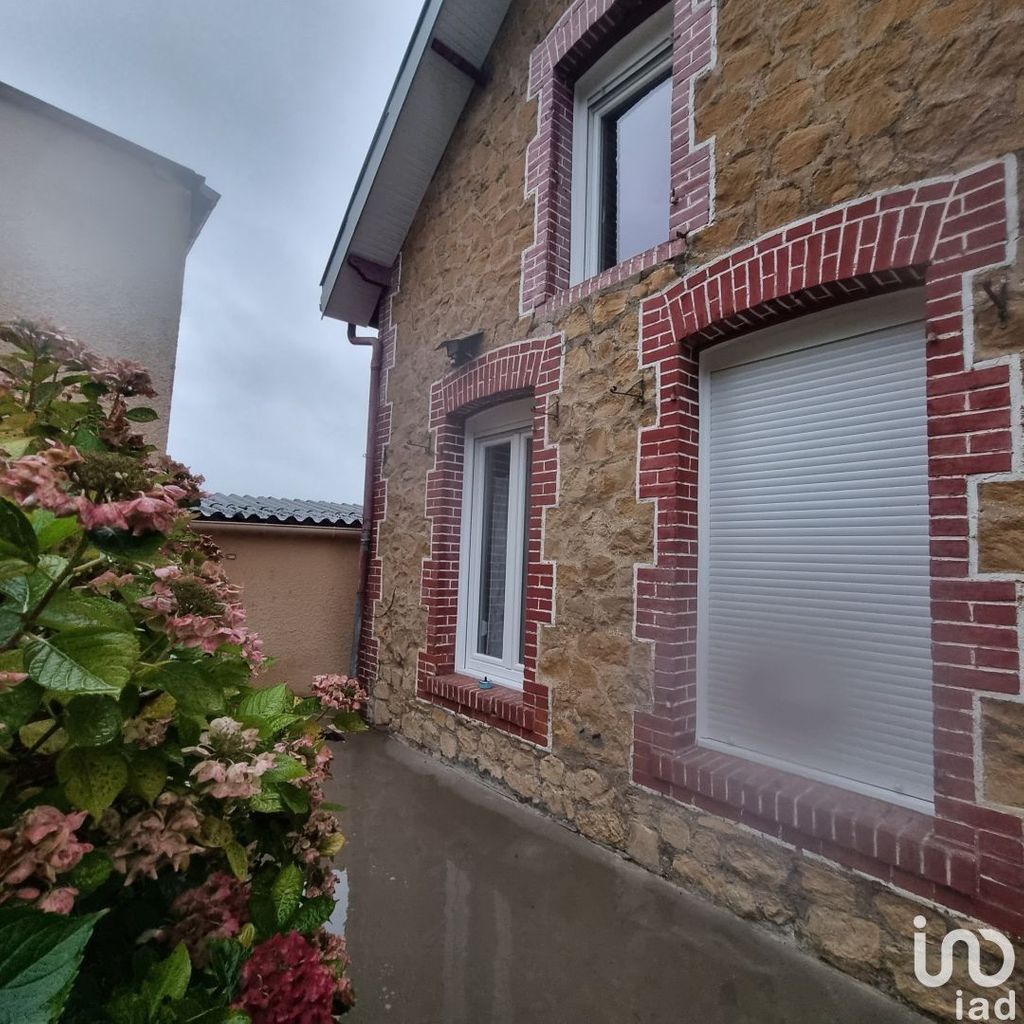 Achat maison à vendre 2 chambres 95 m² - Vrigne-aux-Bois