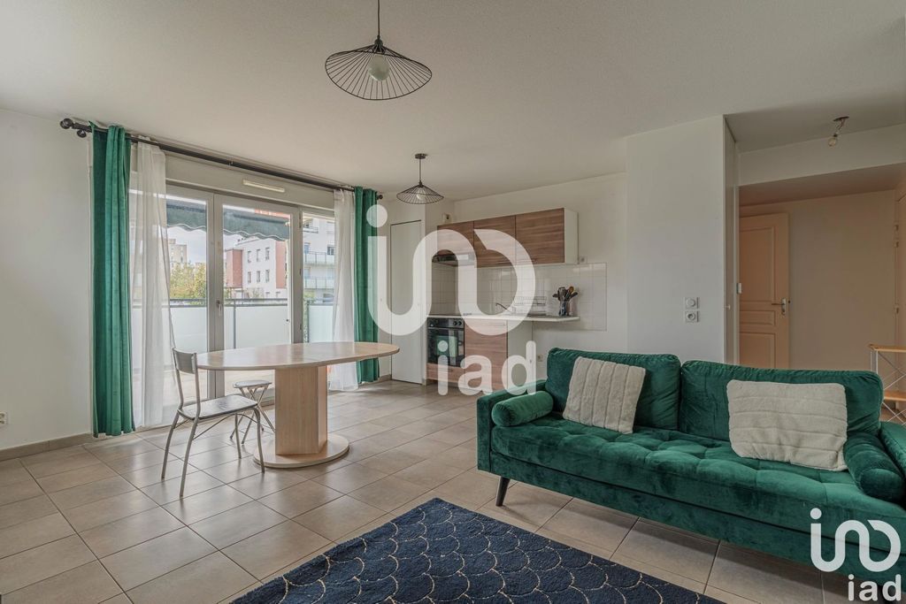 Achat appartement à vendre 2 pièces 46 m² - L'Isle-d'Abeau