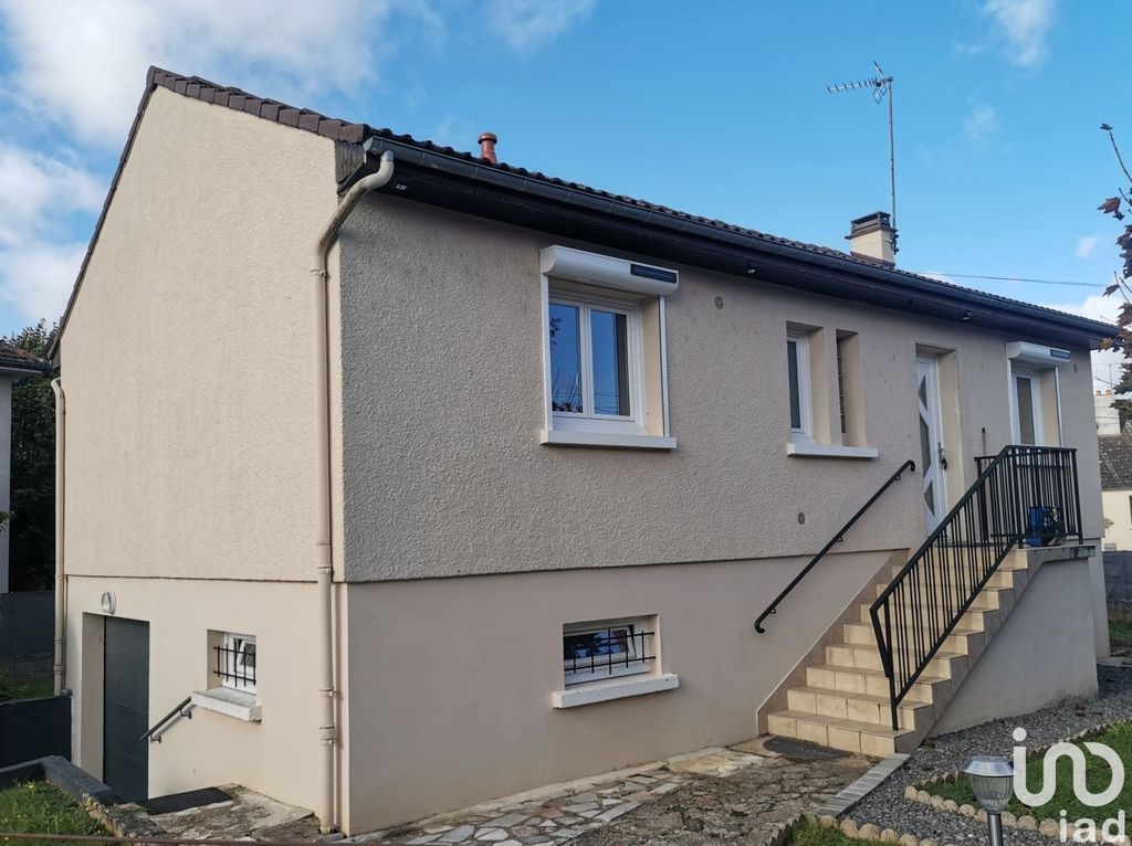 Achat maison à vendre 2 chambres 68 m² - Augy