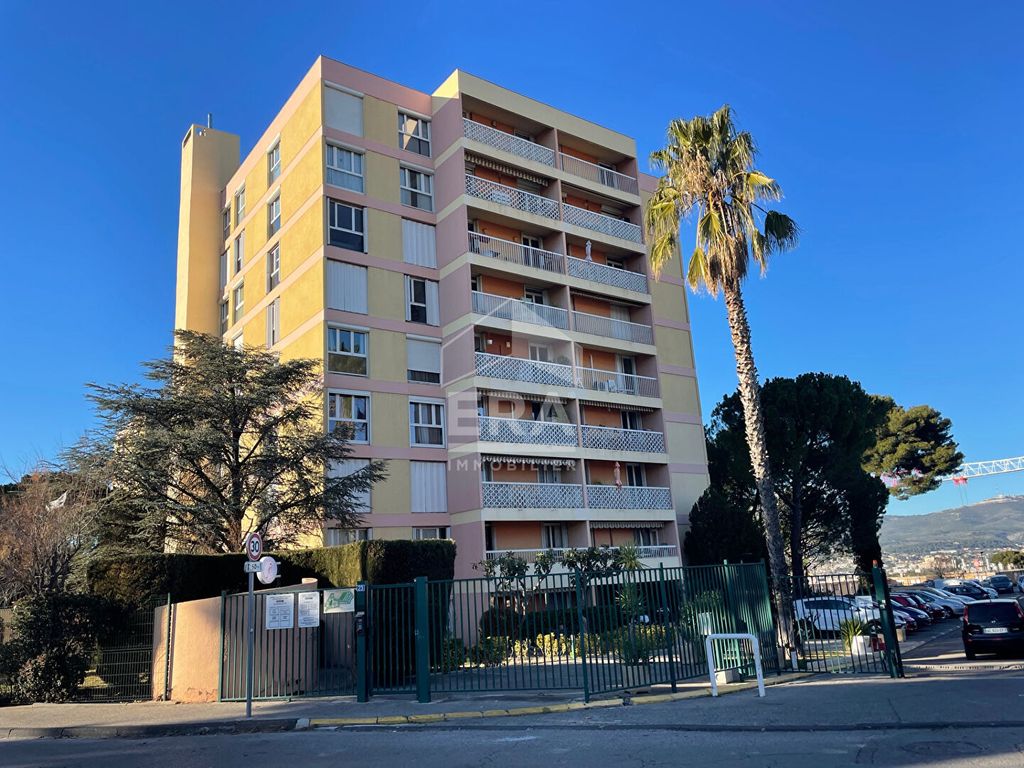 Achat appartement à vendre 5 pièces 93 m² - Marseille 12ème arrondissement