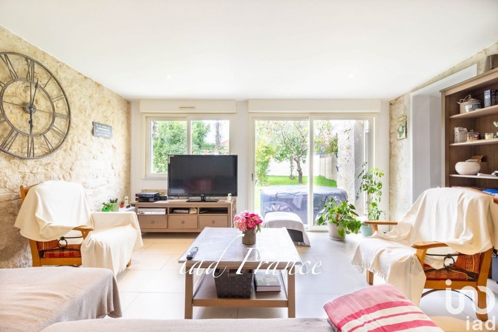Achat maison à vendre 3 chambres 262 m² - Vernouillet