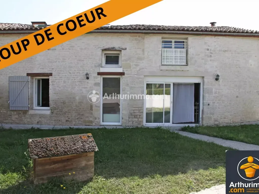 Achat maison à vendre 3 chambres 145 m² - Saint-Fraigne