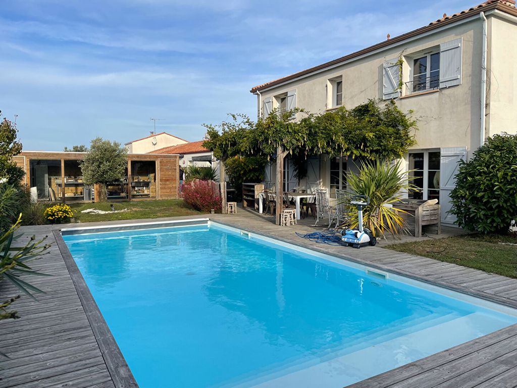 Achat maison à vendre 4 chambres 150 m² - Bretignolles-sur-Mer