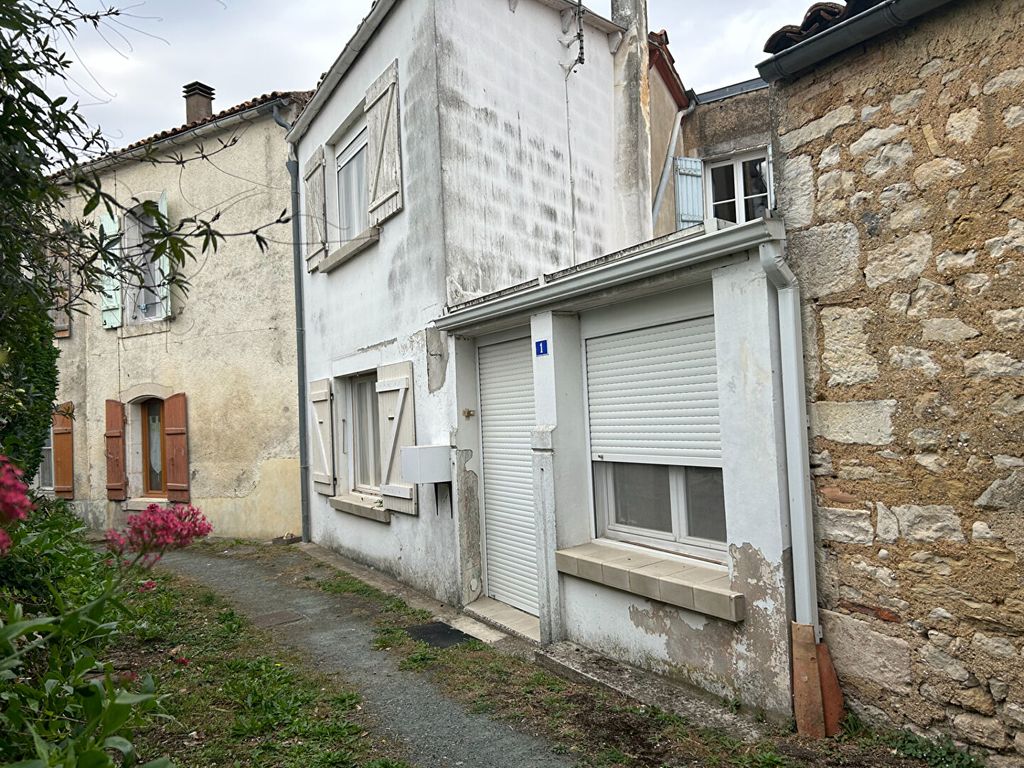 Achat maison à vendre 2 chambres 100 m² - L'Île-d'Elle