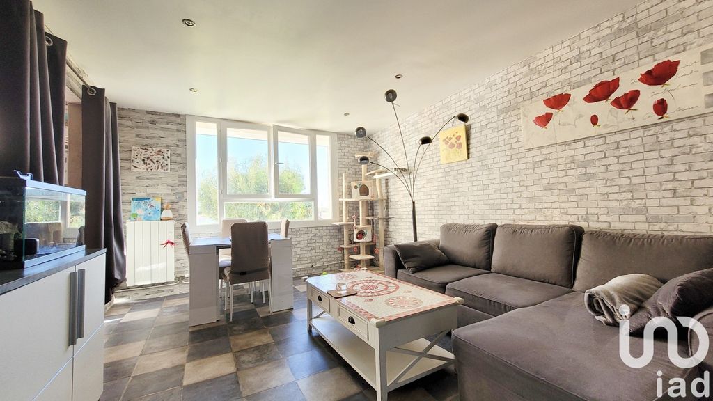Achat appartement à vendre 4 pièces 65 m² - Fréjus
