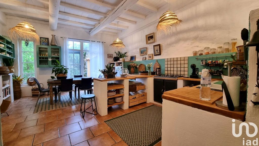 Achat maison à vendre 4 chambres 228 m² - Pézenas