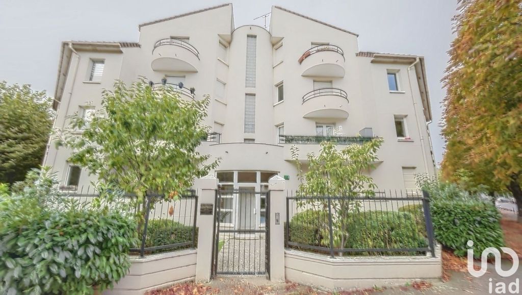 Achat appartement à vendre 3 pièces 61 m² - Noisy-le-Grand