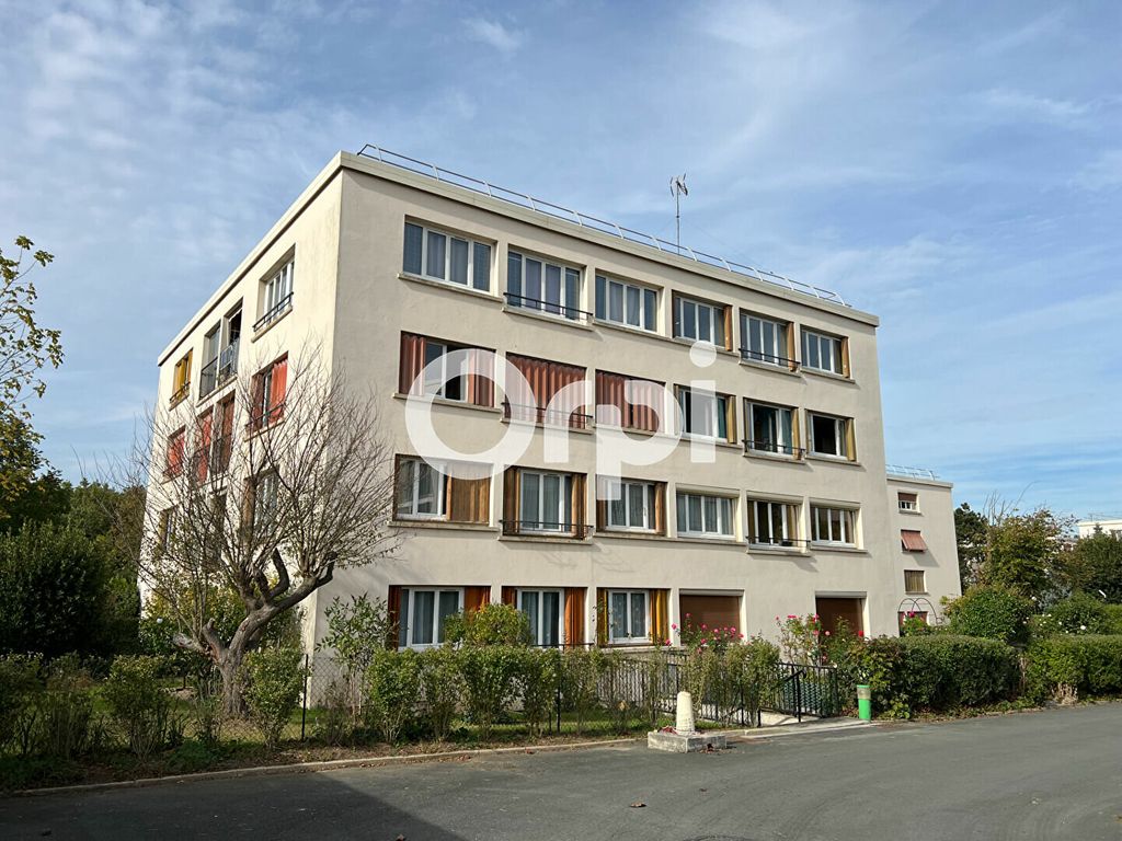 Achat appartement à vendre 4 pièces 71 m² - Sainte-Geneviève-des-Bois