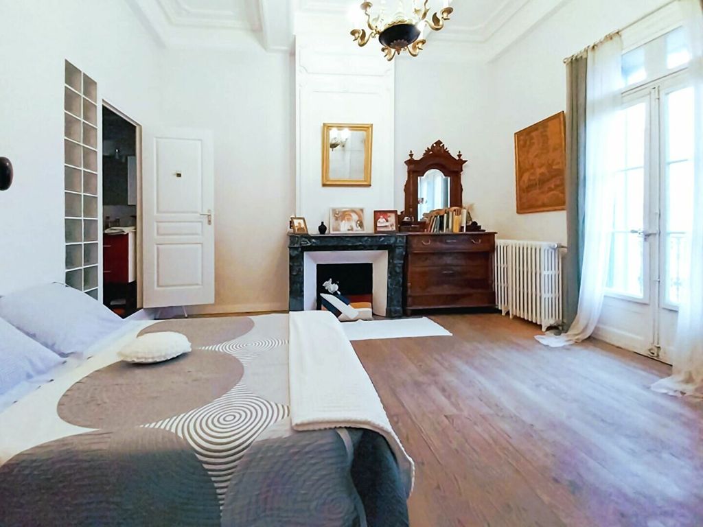 Achat maison à vendre 4 chambres 243 m² - Lespignan