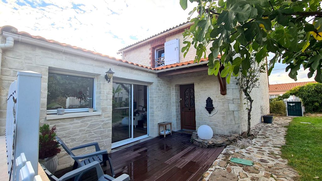 Achat maison à vendre 3 chambres 105 m² - Saint-Philbert-de-Grand-Lieu