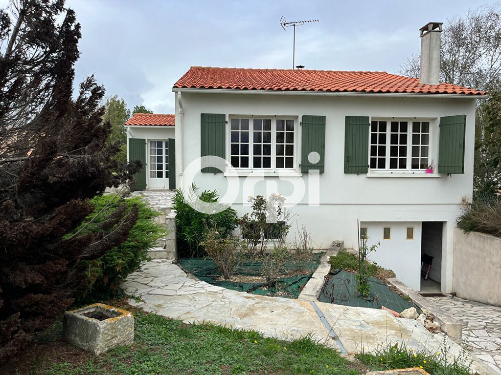 Achat maison à vendre 2 chambres 97 m² - Salles-sur-Mer