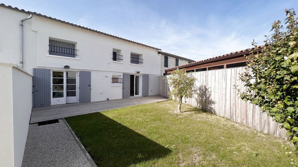 Achat maison à vendre 3 chambres 100 m² - Vaux-sur-Mer