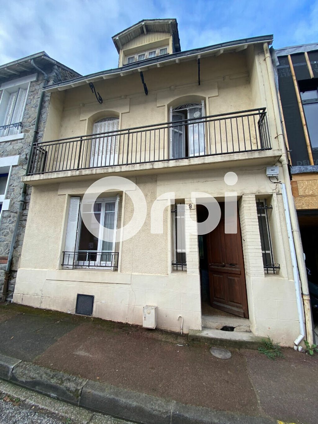 Achat maison à vendre 2 chambres 99 m² - Limoges