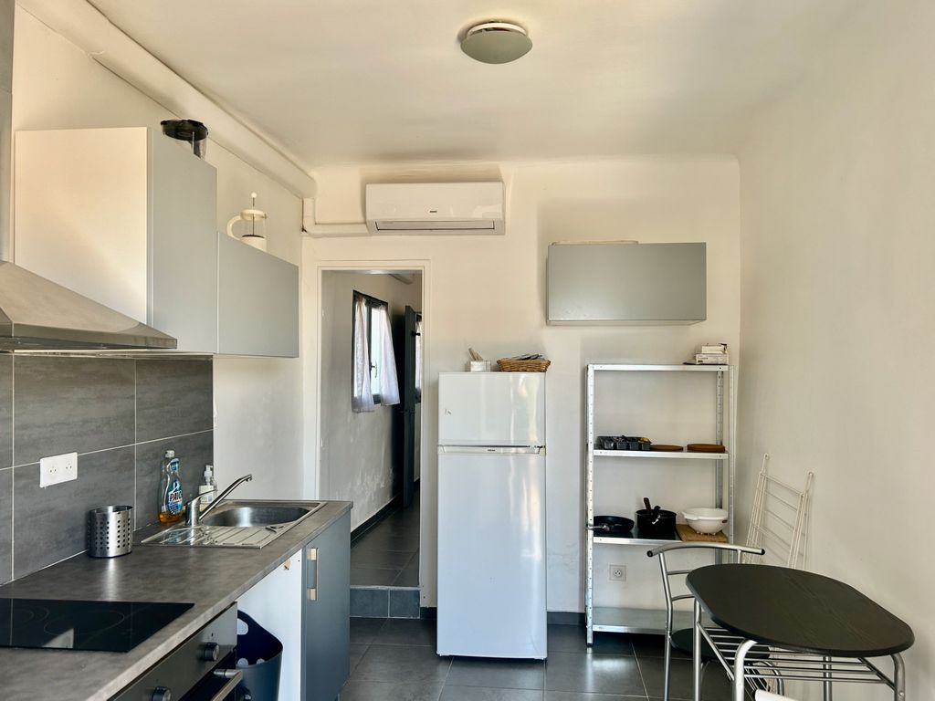 Achat appartement à vendre 2 pièces 25 m² - Marseille 16ème arrondissement