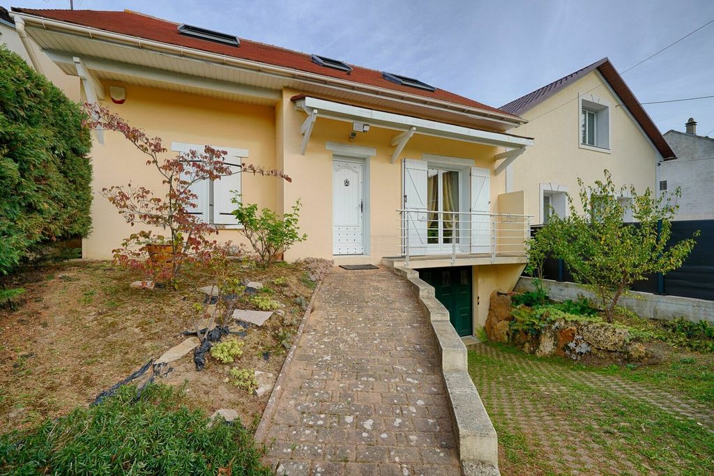 Achat maison à vendre 5 chambres 125 m² - Morsang-sur-Orge