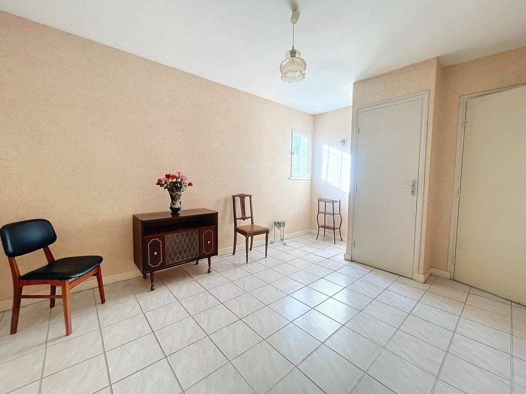 Achat maison à vendre 4 chambres 112 m² - Brugheas