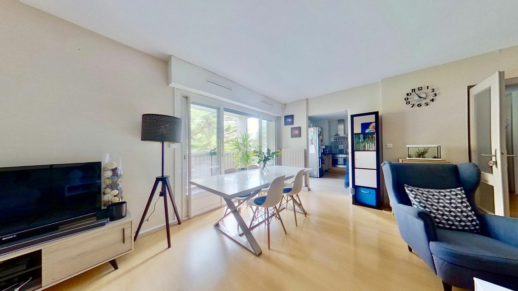 Achat appartement à vendre 3 pièces 80 m² - Caluire-et-Cuire