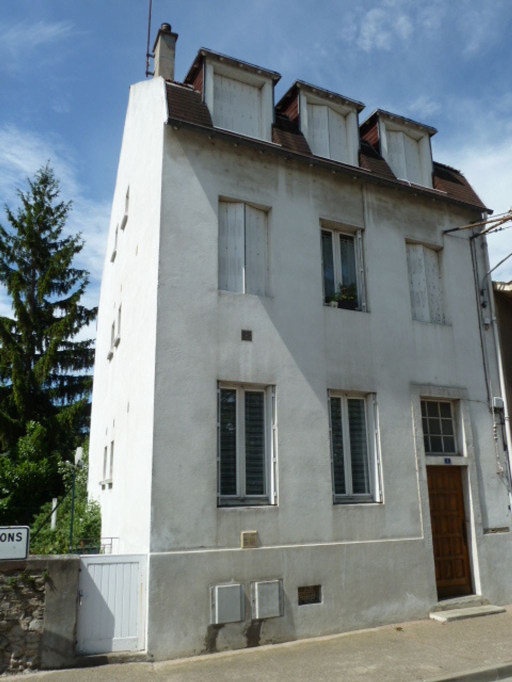 Achat maison à vendre 4 chambres 145 m² - Gannat