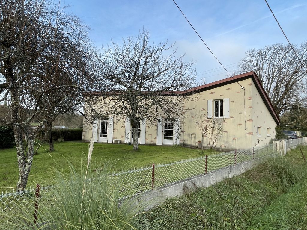 Achat maison à vendre 3 chambres 104 m² - Touvérac