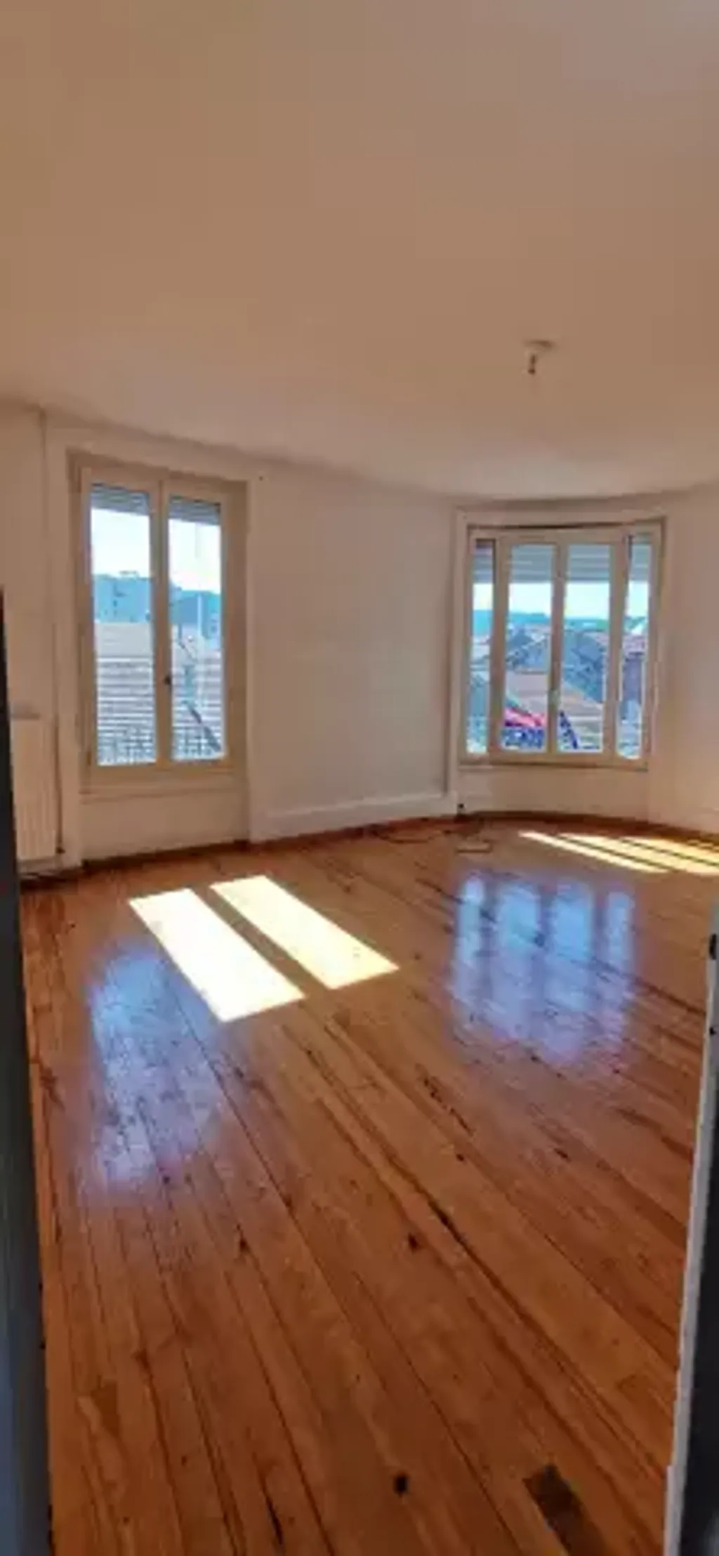 Achat appartement à vendre 4 pièces 105 m² - Firminy