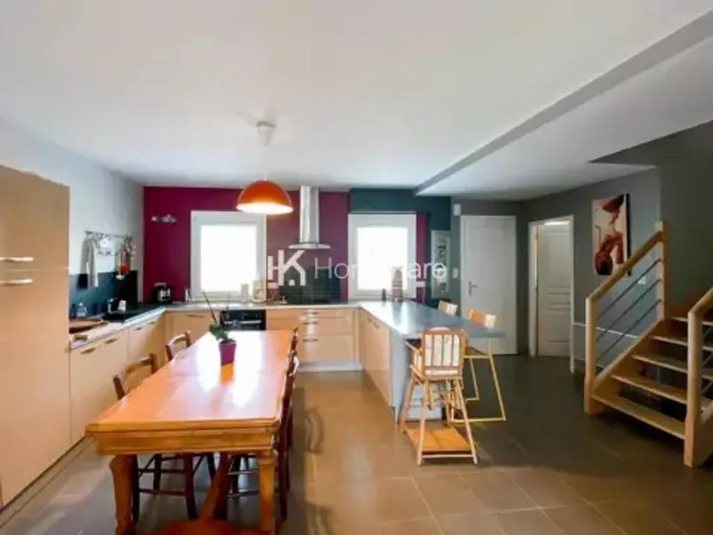 Achat maison à vendre 3 chambres 105 m² - Saint-Sulpice-sur-Lèze