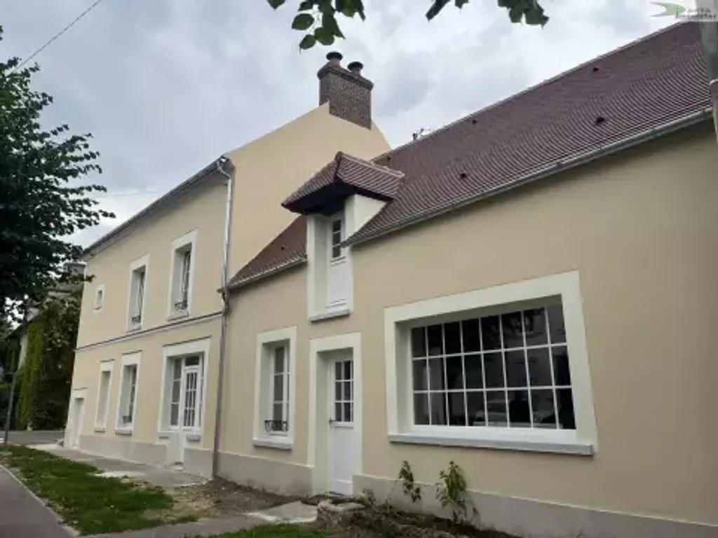 Achat maison à vendre 4 chambres 144 m² - Neauphle-le-Château