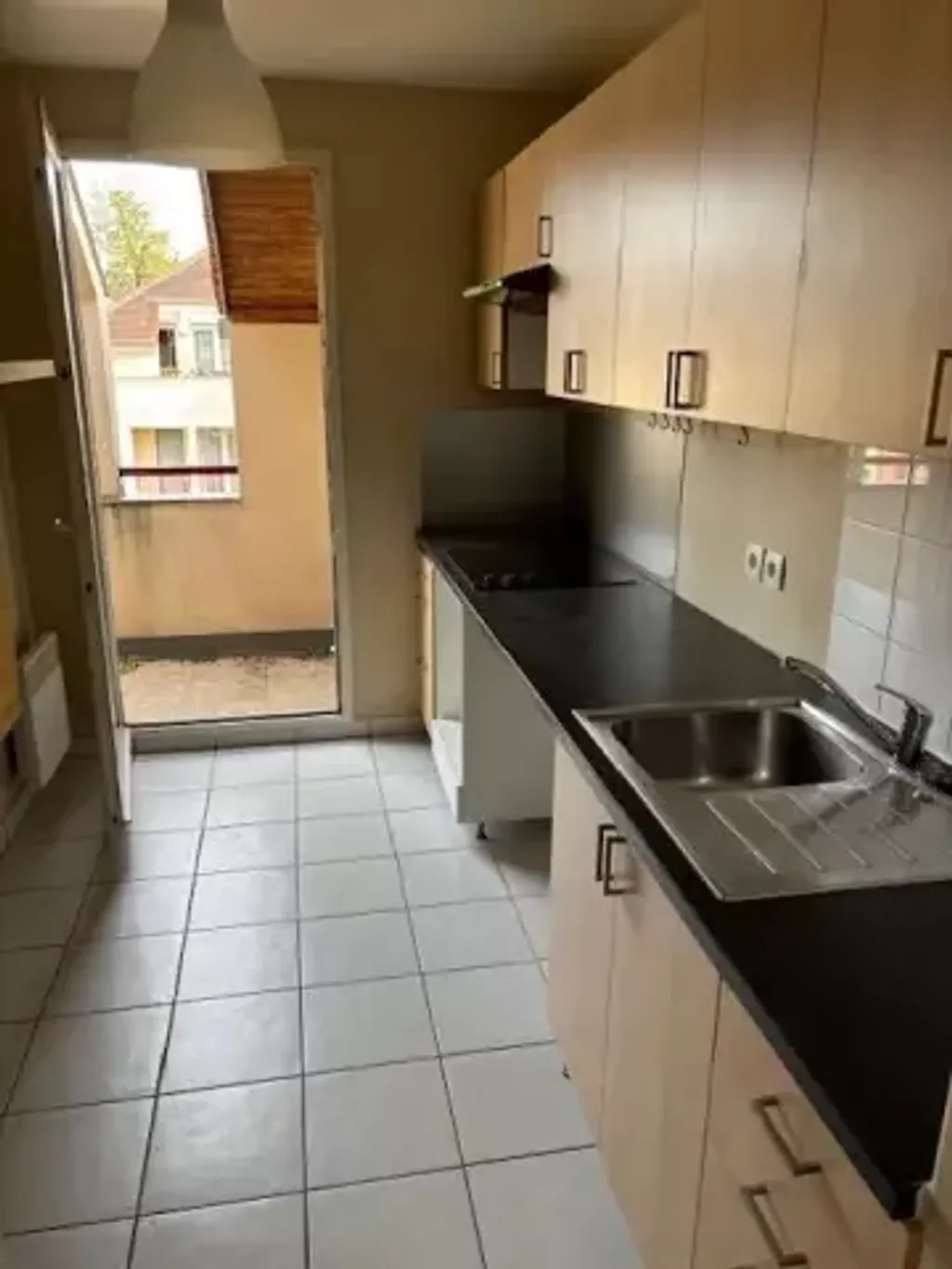 Achat appartement à vendre 4 pièces 87 m² - Tournan-en-Brie