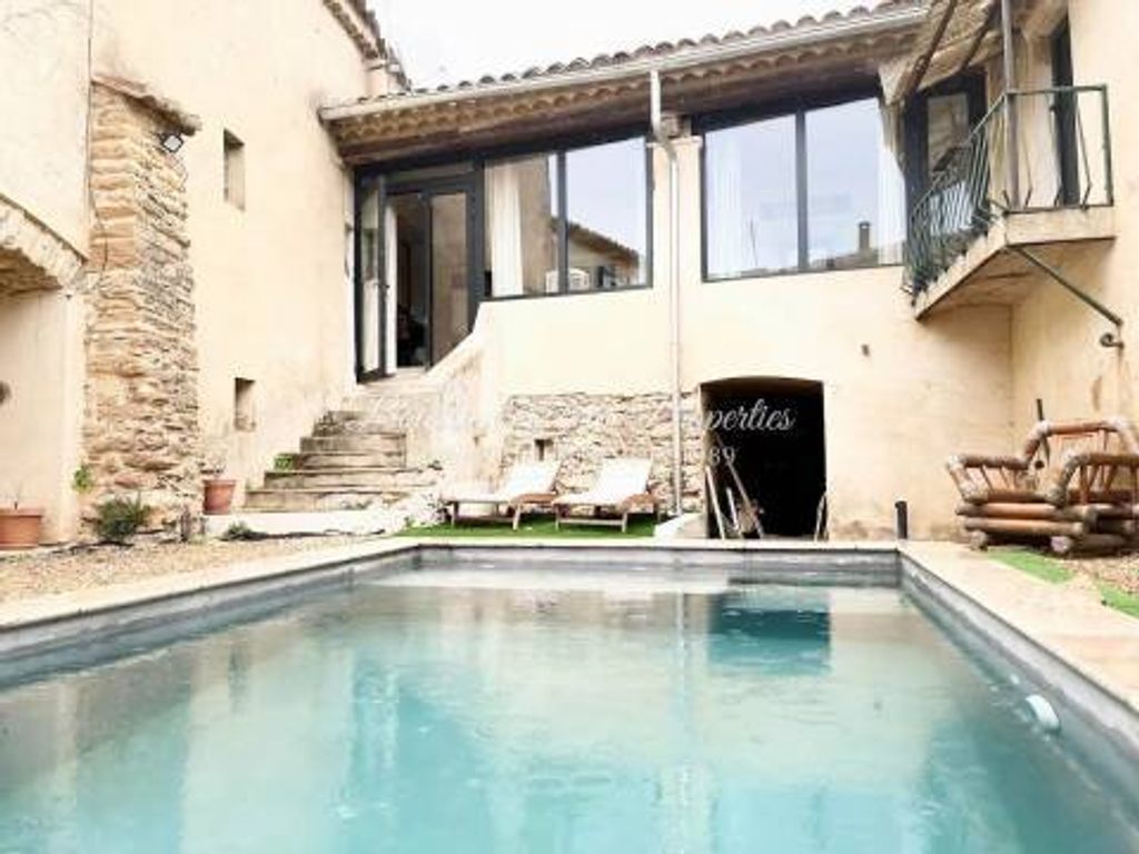 Achat maison à vendre 4 chambres 190 m² - Uzès