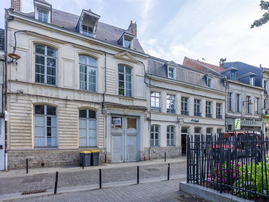 Achat appartement à vendre 3 pièces 74 m² - Valenciennes