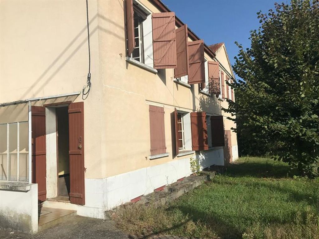 Achat maison à vendre 3 chambres 130 m² - Montcresson