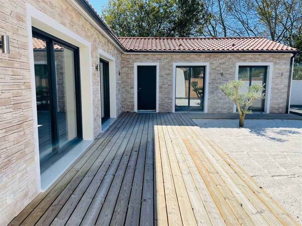 Achat maison à vendre 3 chambres 122 m² - La Barre-de-Monts