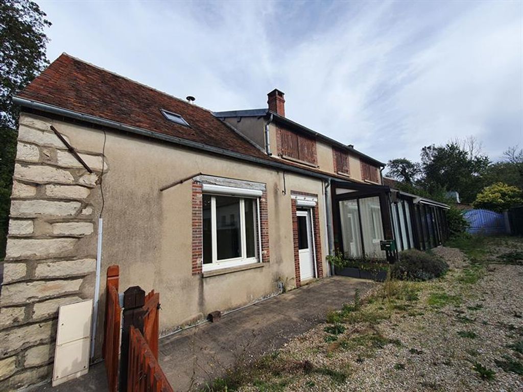 Achat maison à vendre 4 chambres 195 m² - Saint-Loup-d'Ordon