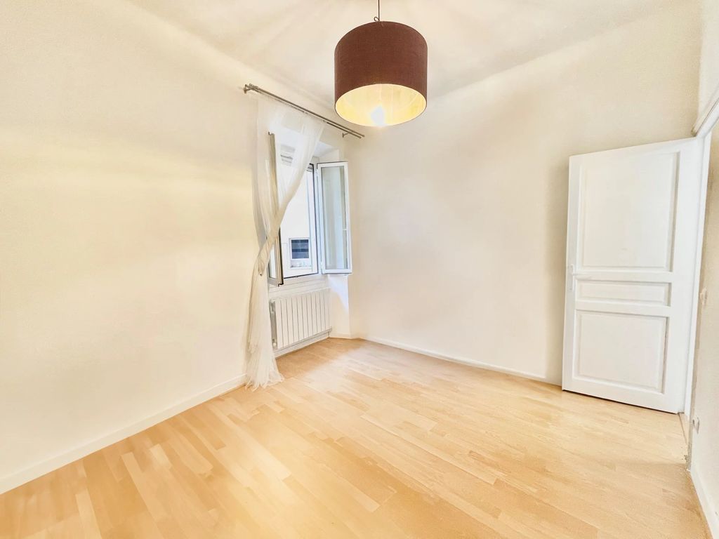 Achat appartement à vendre 2 pièces 46 m² - Nice