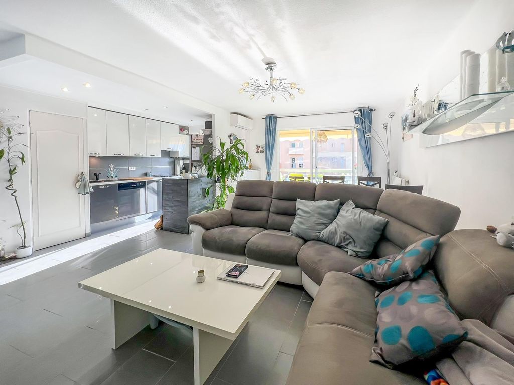 Achat appartement à vendre 3 pièces 63 m² - Mougins