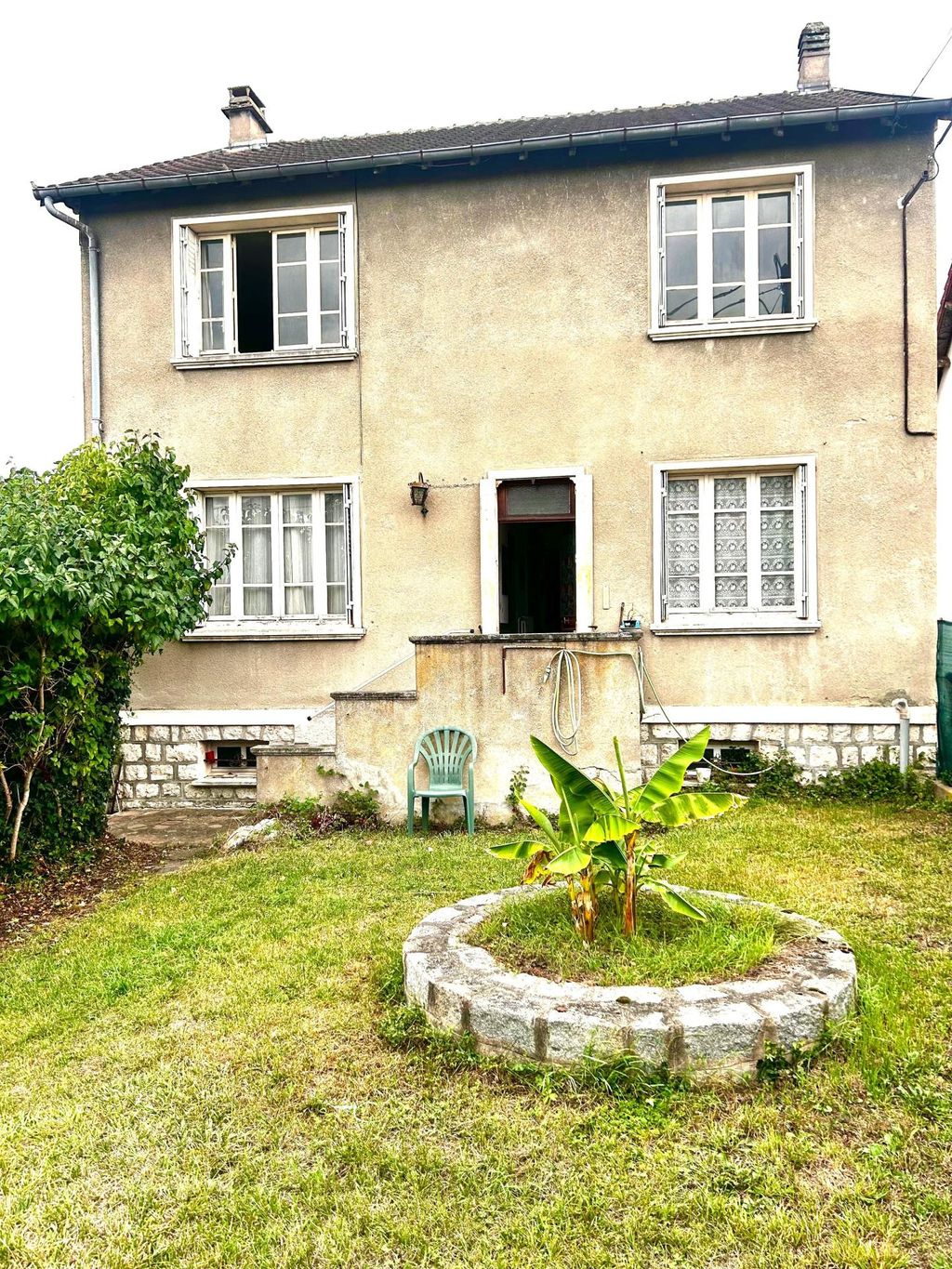 Achat maison à vendre 4 chambres 136 m² - Saint-Doulchard