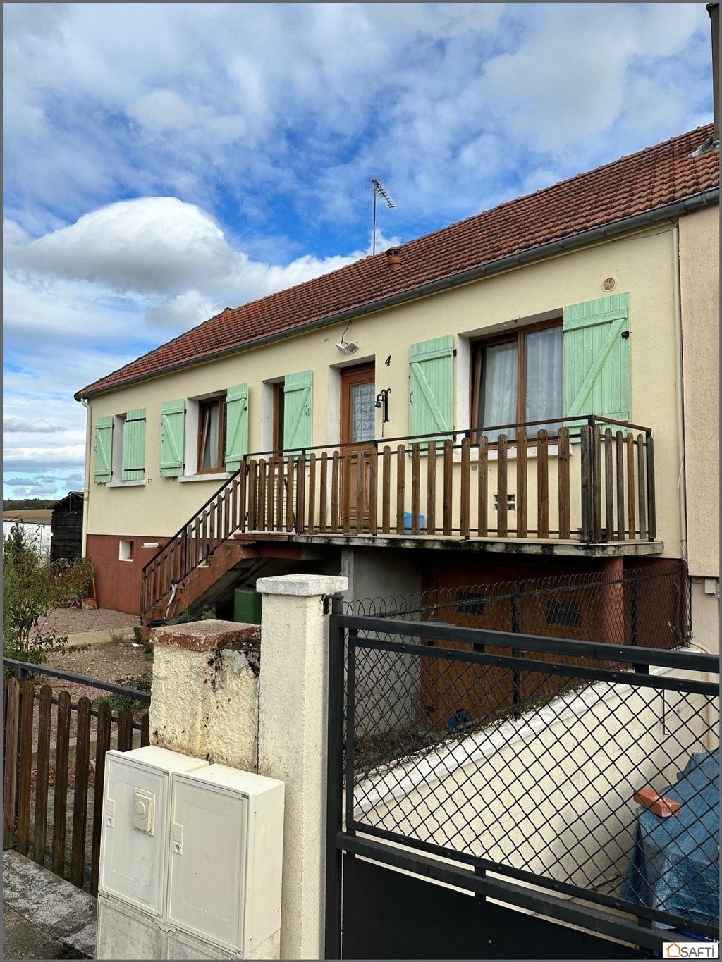 Achat maison à vendre 4 chambres 92 m² - Magny-Cours